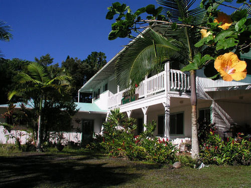 Lava Tree Tropic Inn Pahoa Экстерьер фото